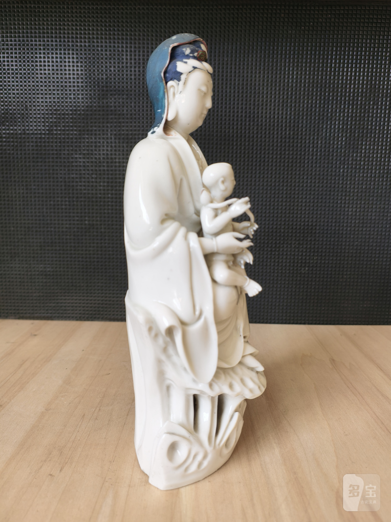 A dehua figure of a Guanyin and child - 图16